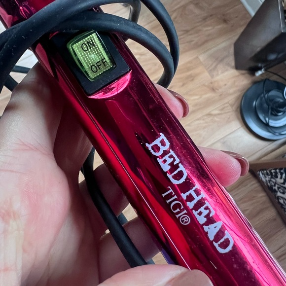 Curl iron - Picture 2 of 3